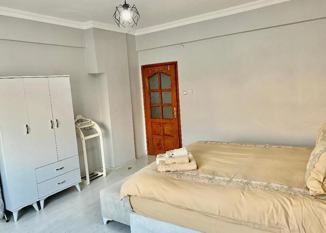 Apartment Flat Close To Popular Malls In Kagithane Istanbul